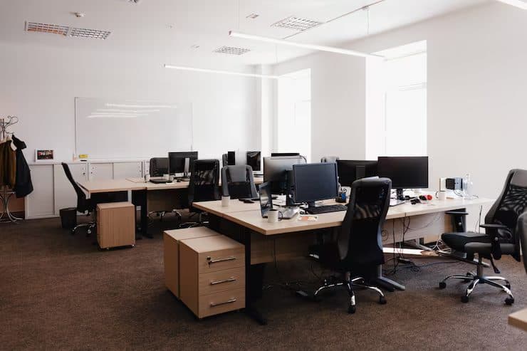 Office space in Hebbal — Flat in Hebbal, Bengaluru