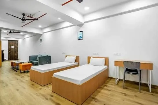 om prakash girls pg — PG in praksh pgs, Hebbal, Bengaluru